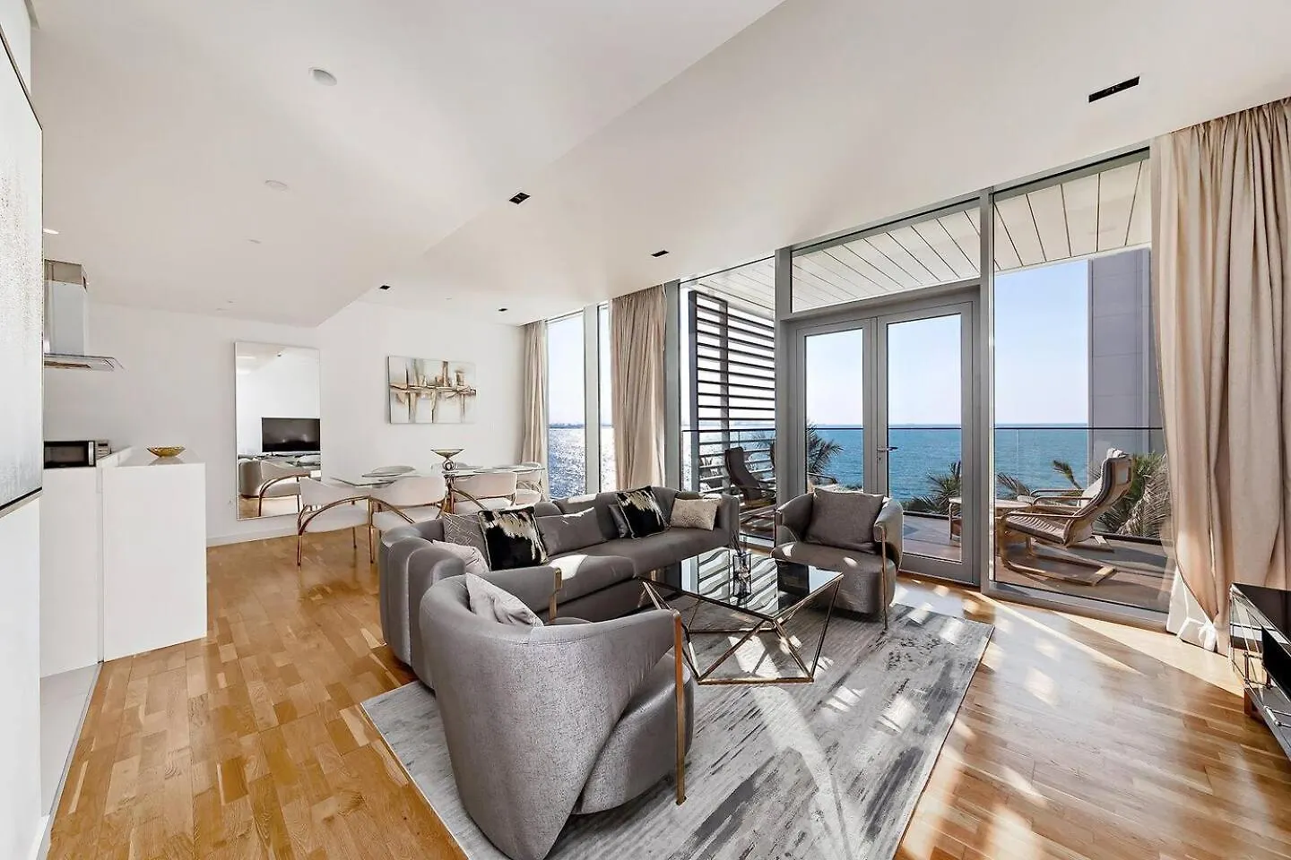 Bluewaters Sea View 2Br Pool & Gym & Beachfront Dubai 0*,  United Arab Emirates