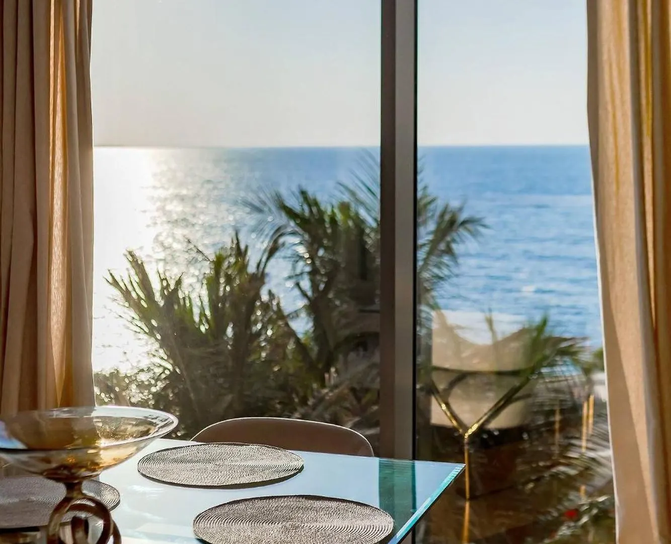 Bluewaters Sea View 2Br Pool & Gym & Beachfront Dubai