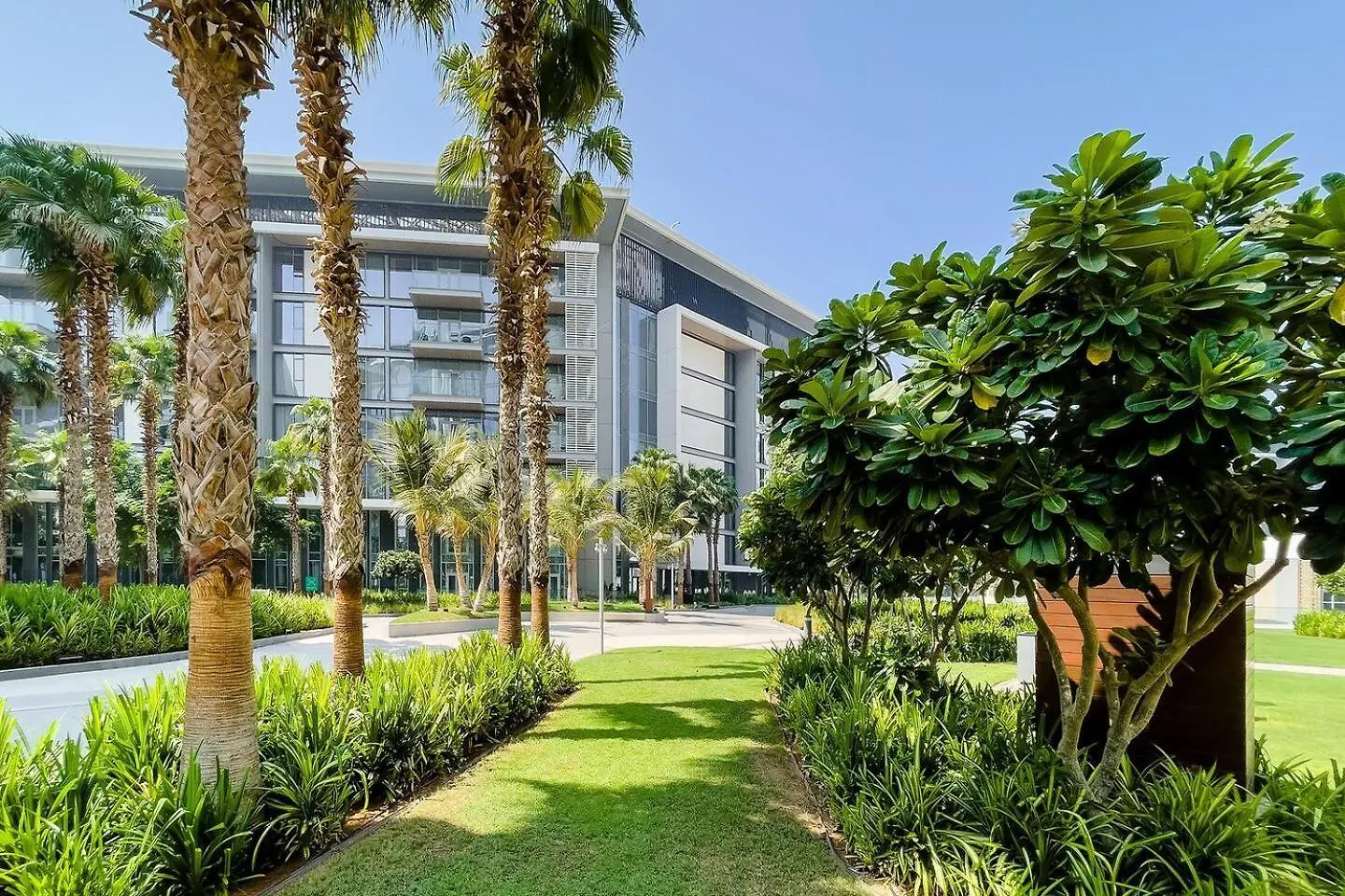 Bluewaters Sea View 2Br Pool & Gym & Beachfront Dubai United Arab Emirates